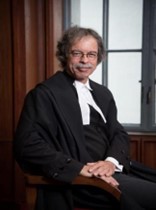 L&rsquo;honorable Yves de Montigny